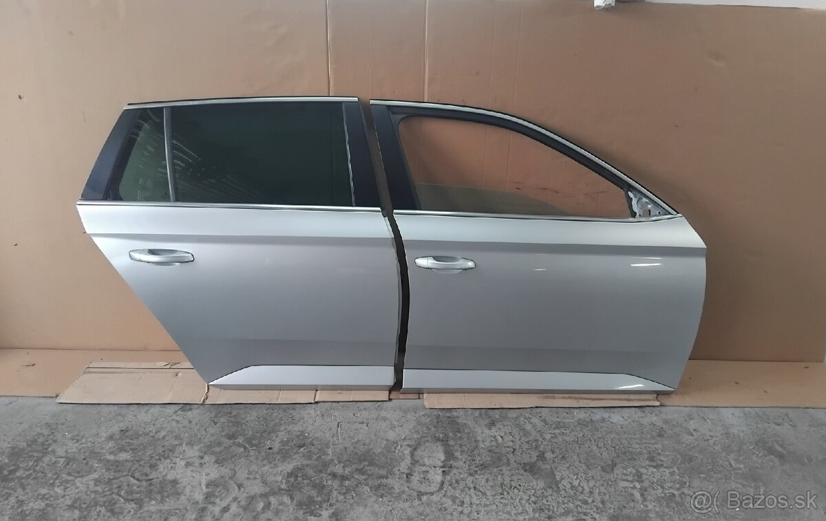 pravé dvere Superb 3 - LA7W 8E8E