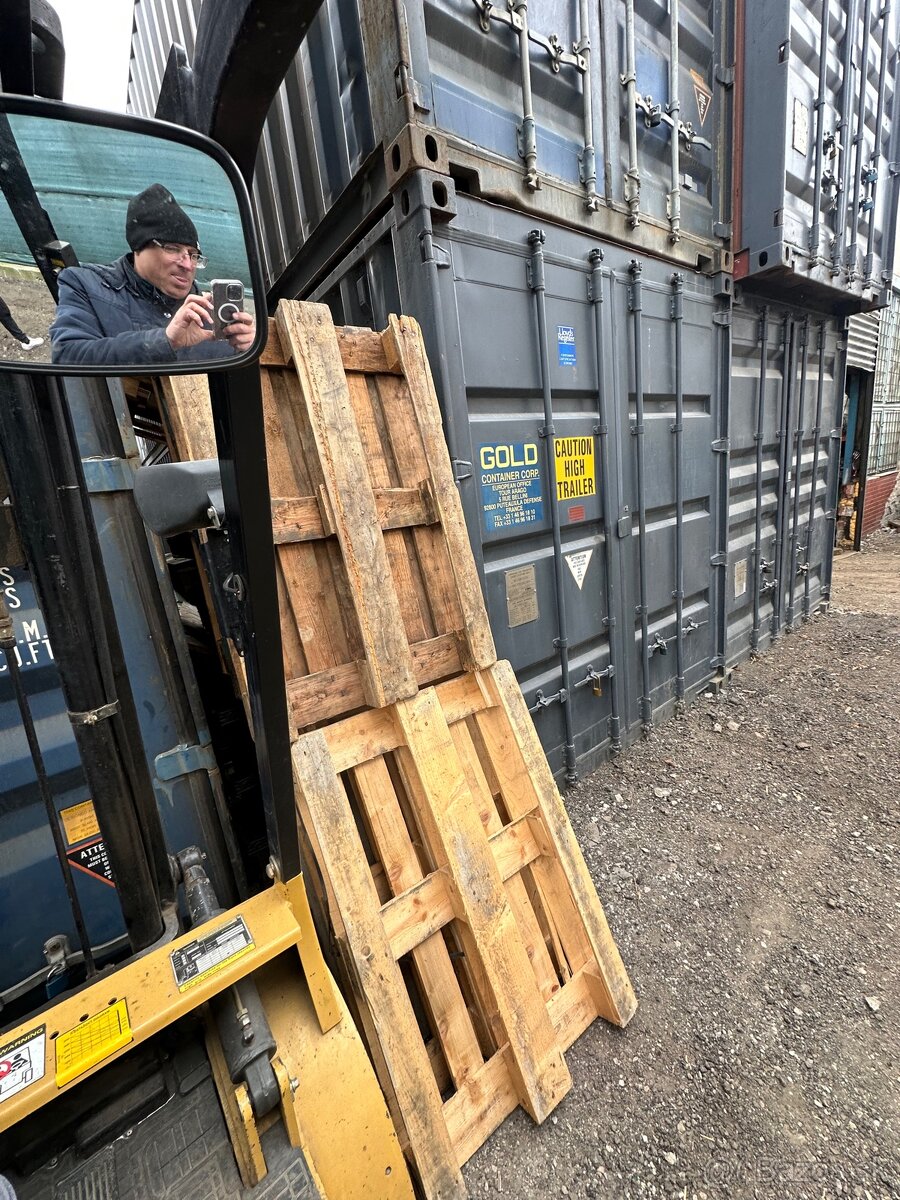 Predám palety euro aj obyčajne