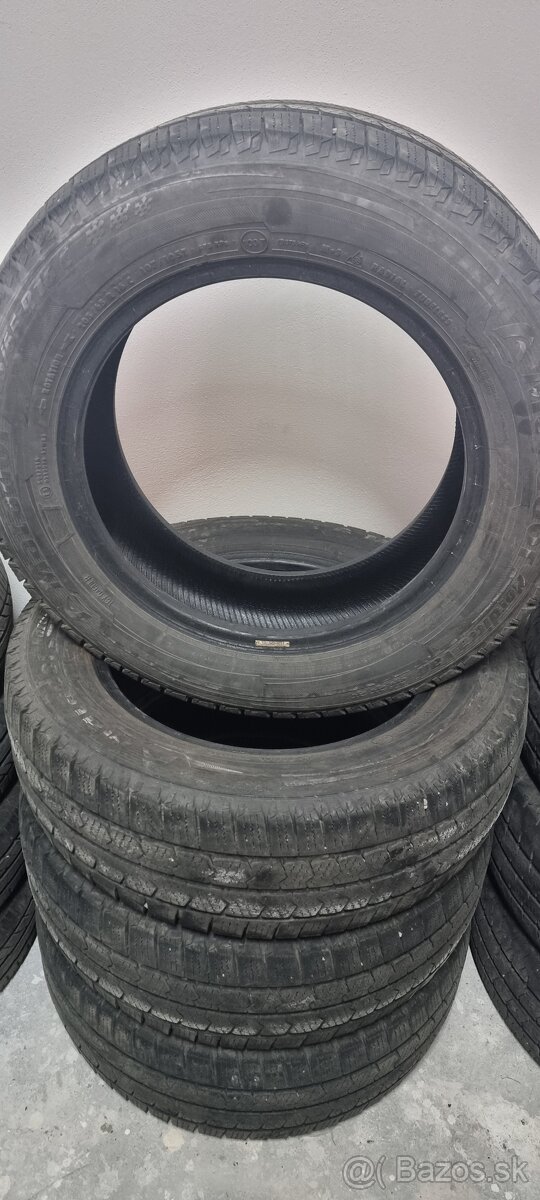 Predam 4xzimne pnematiky Matador Nordica 205/65r16C