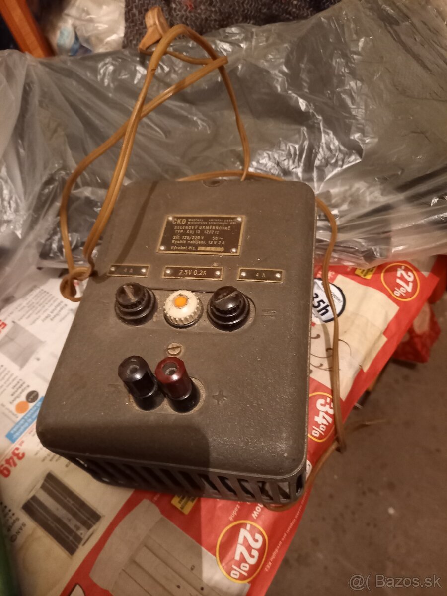 Predam starožitny el.usmerňovač RETRO