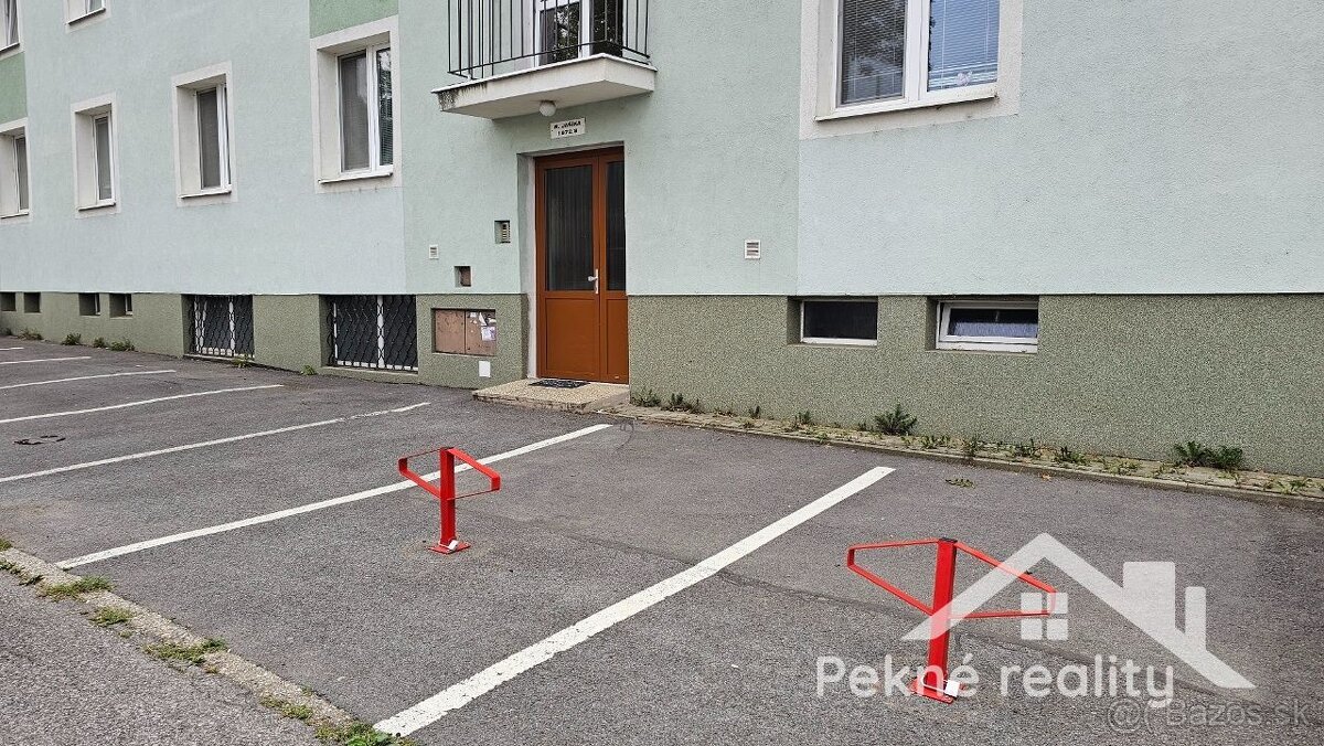 Predaj parkovacích státí na sídlisku Sekier