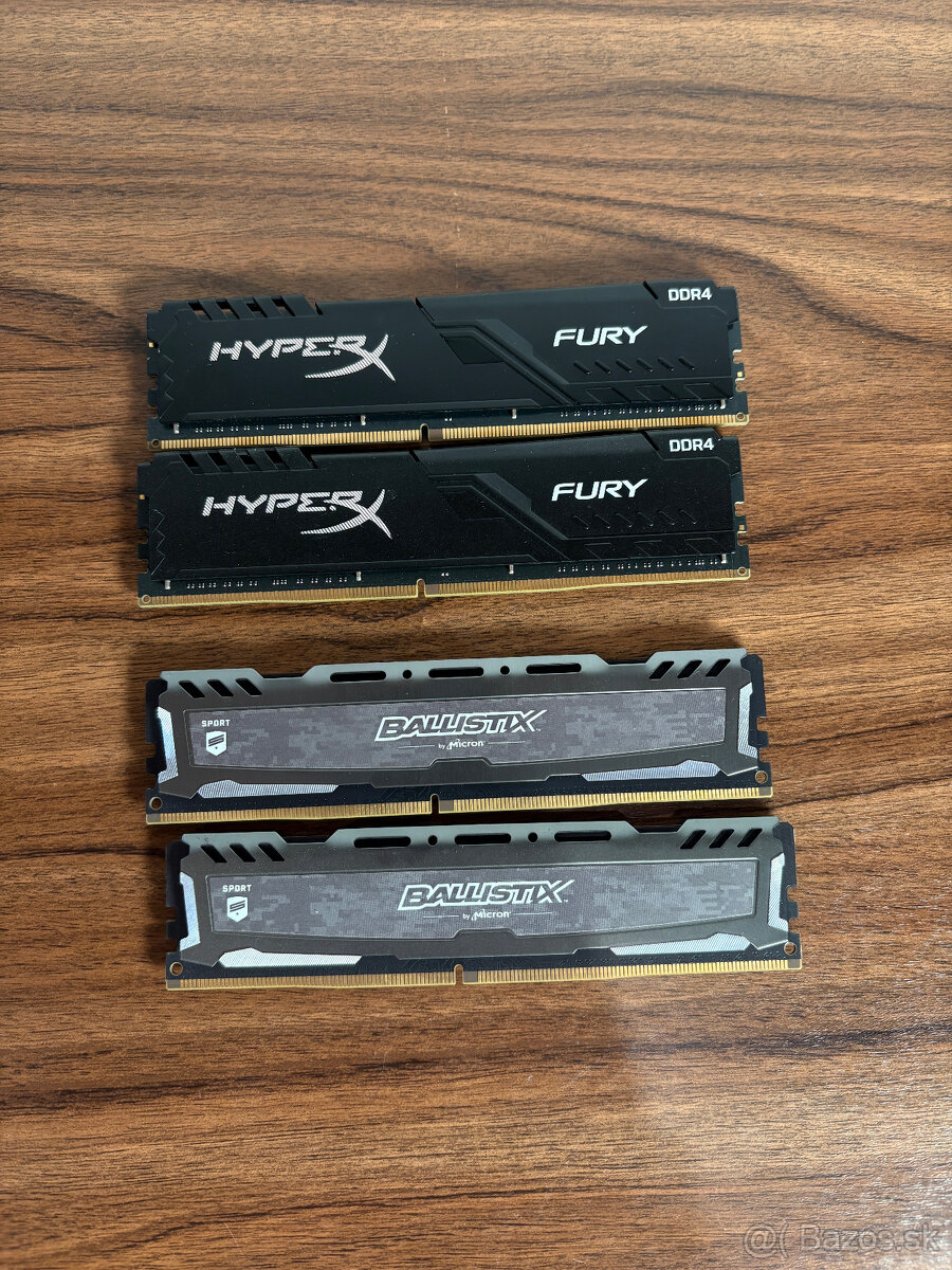 HyperX 32GB DDR4, Crucial BALLISTIX 12GB DDR4