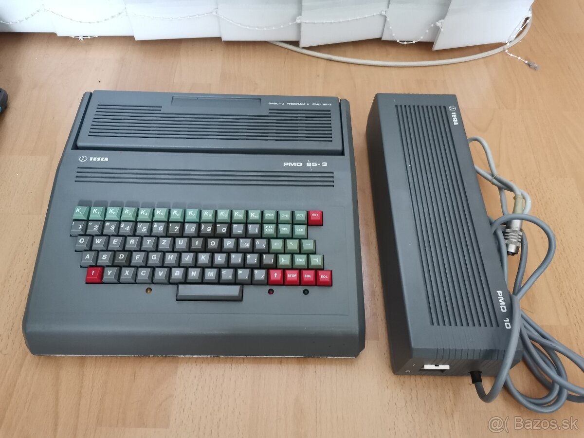 PMD 85-3 + NAPÁJACÍ ZDROJ (REZERVOVANÉ)