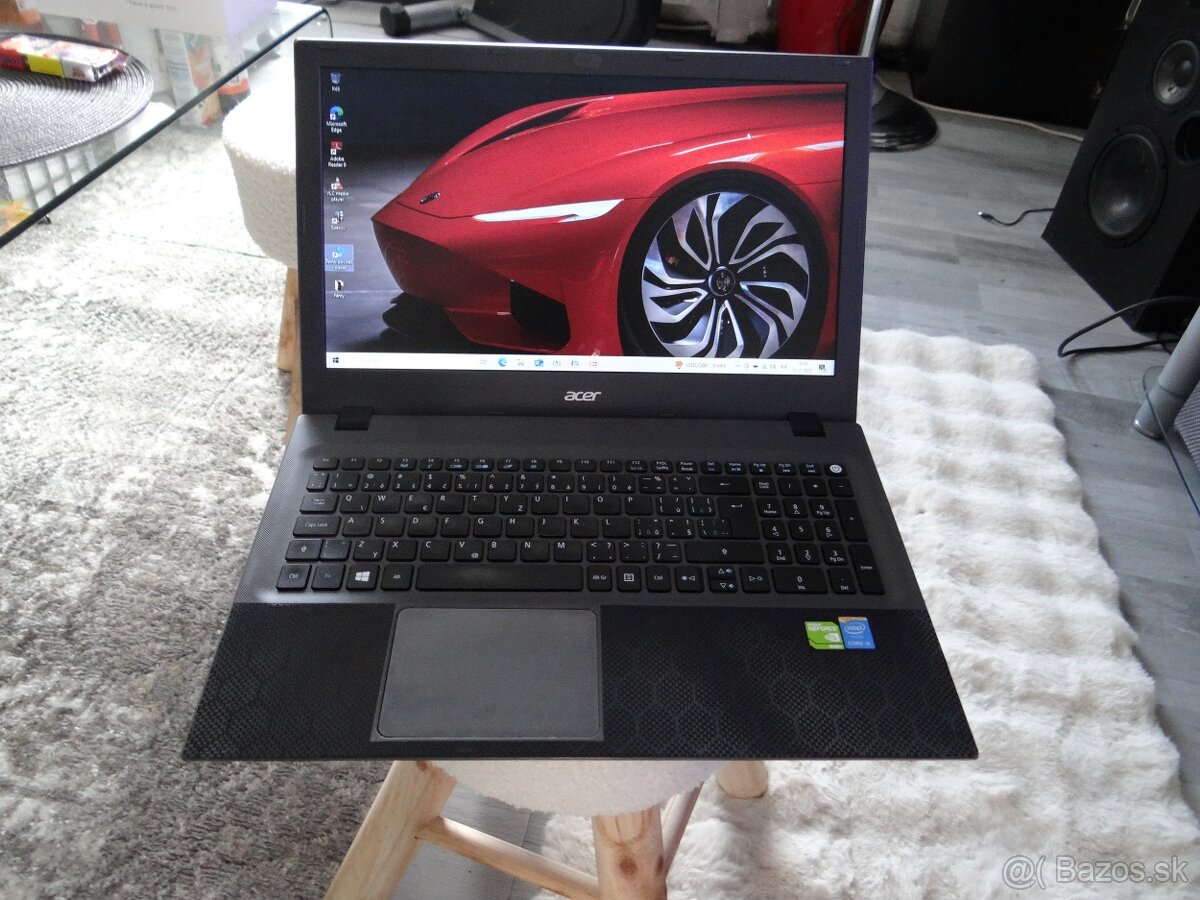 15.6" ACER E5 - 573G/Core I5/12GB RAM/256 SSD a 500HDD/2xGr