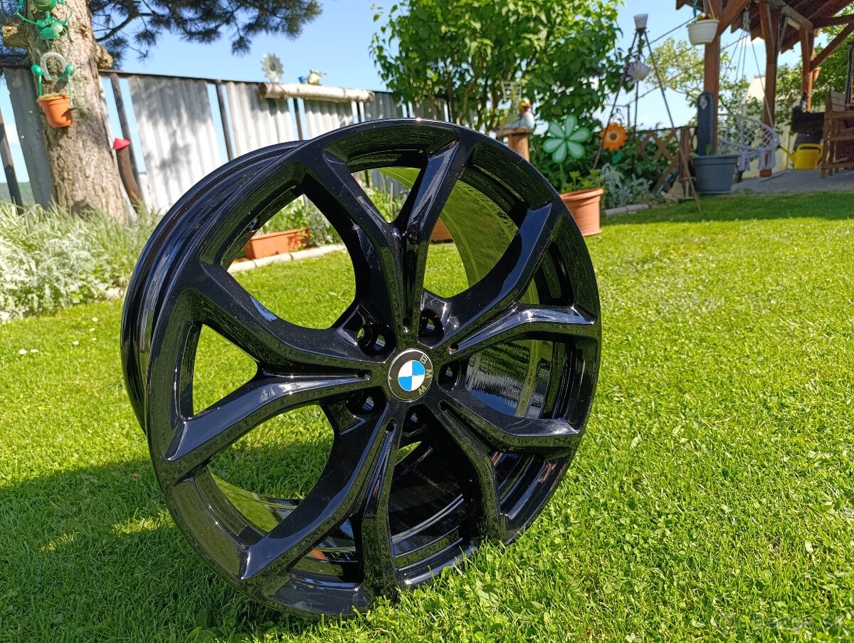 Elektróny BMW 19 palcové