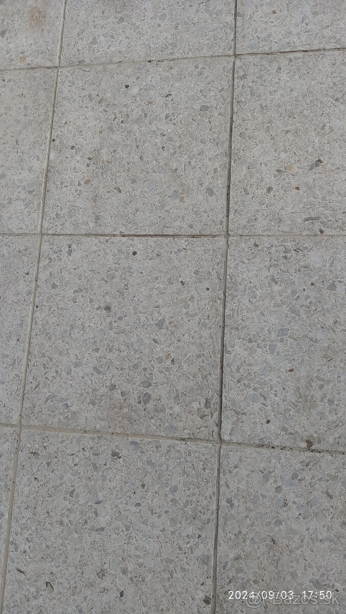 kúpim terasovú dlažbu