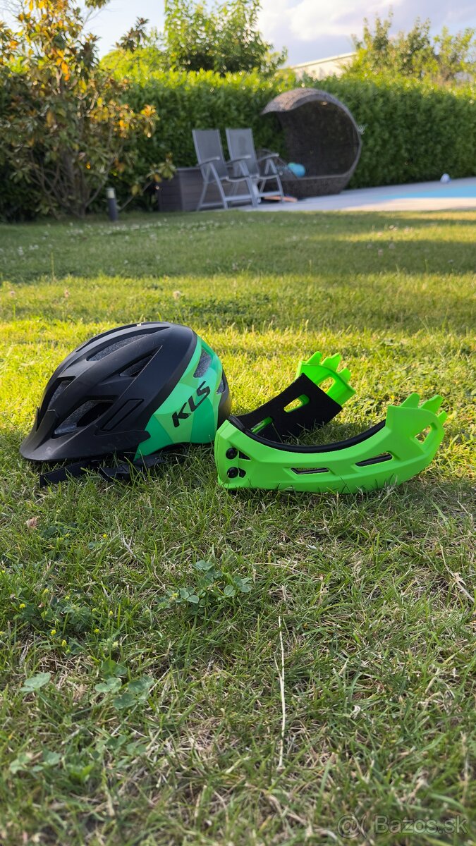 Destká cyklistická prilba Kellys