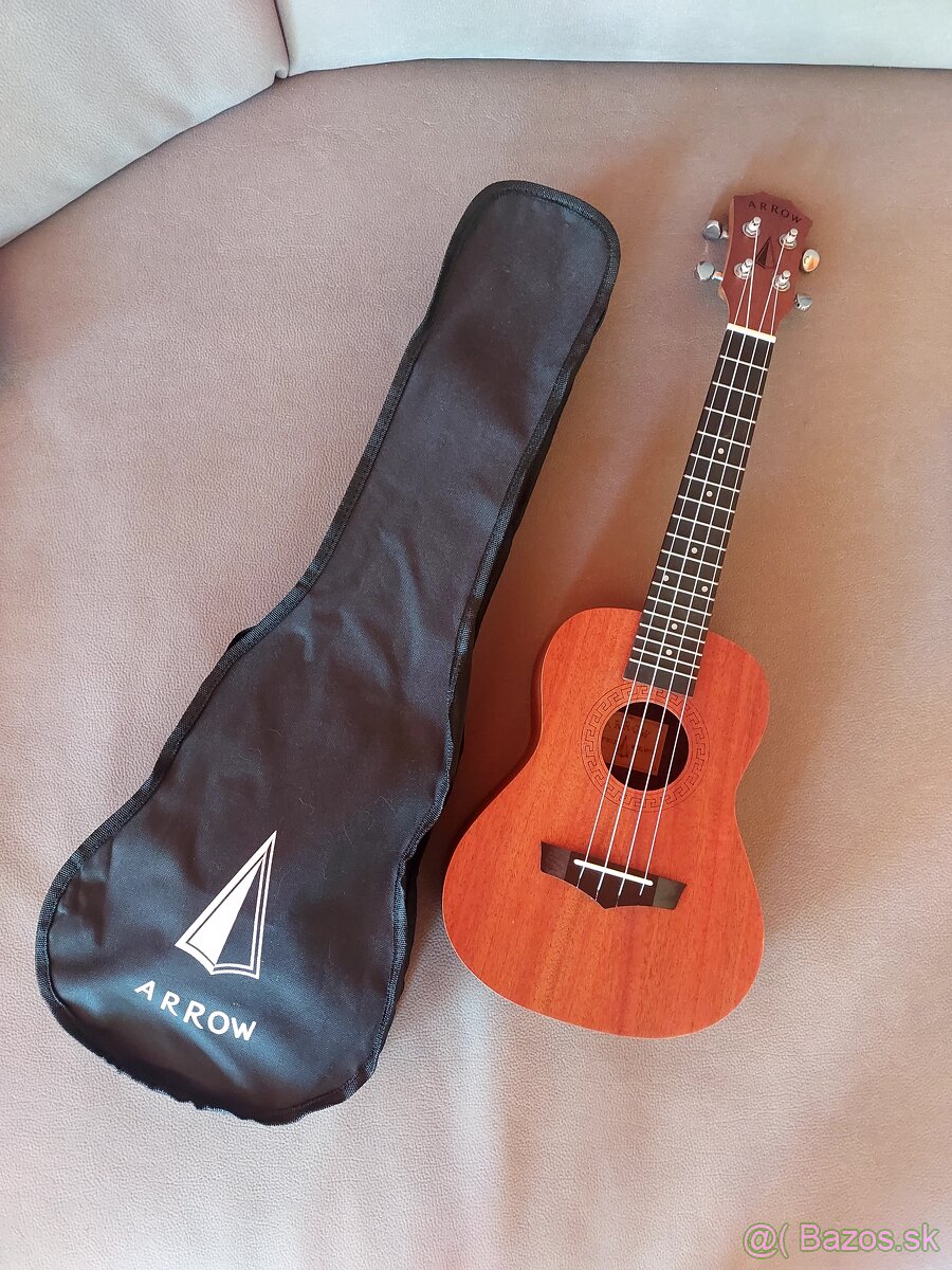 Arrow MH-10 koncertné ukulele