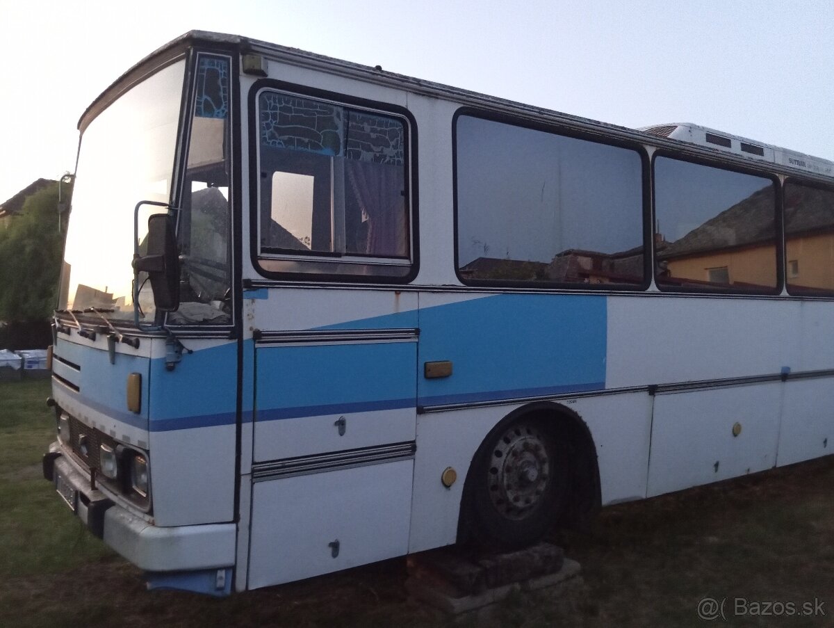 Karosa LC 736 diaľkový autobus s TP a ŠPZ