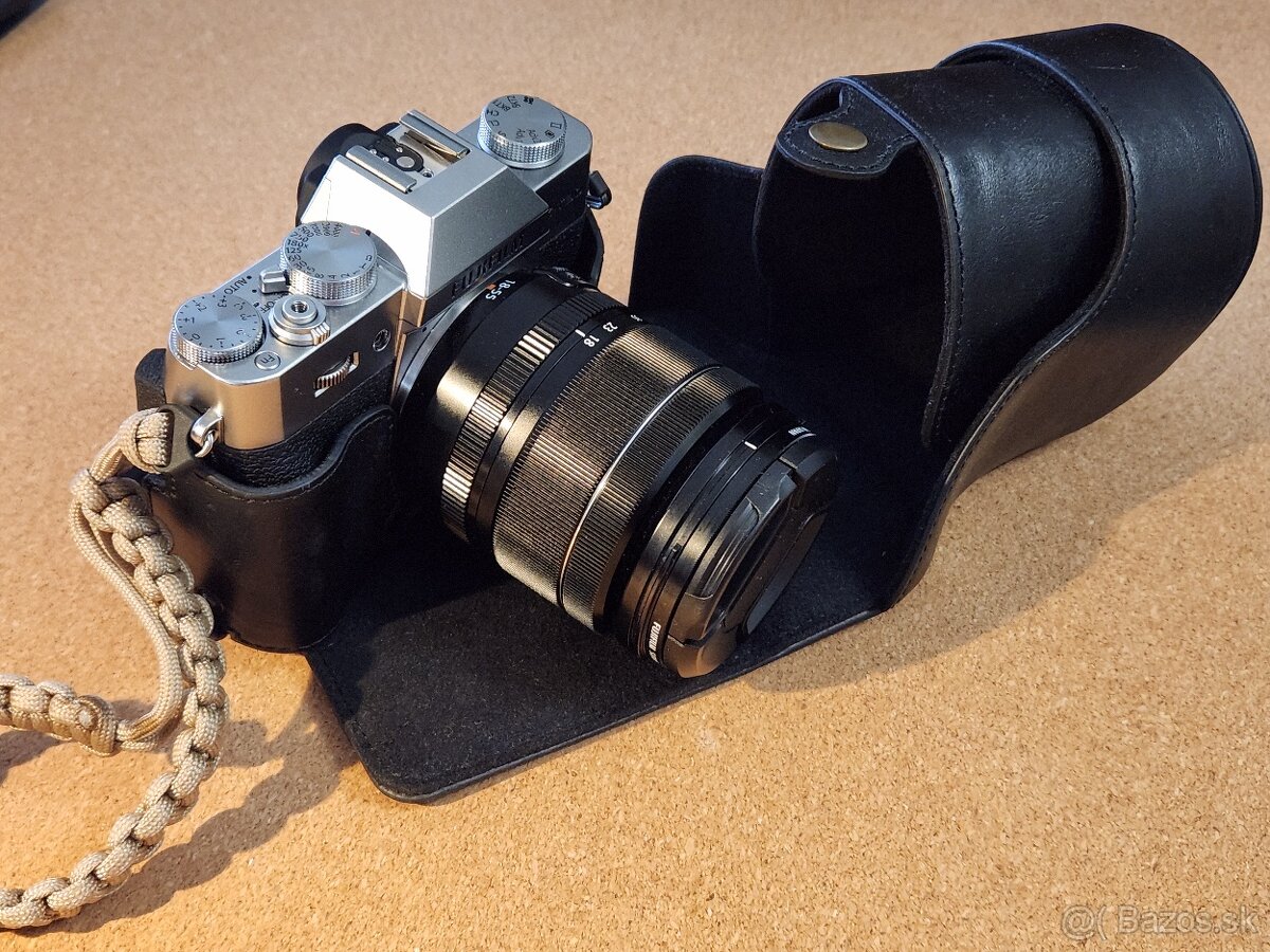 Kožené puzdro MegaGear pre Fujifilm X-T30/X-T20/ X-T10