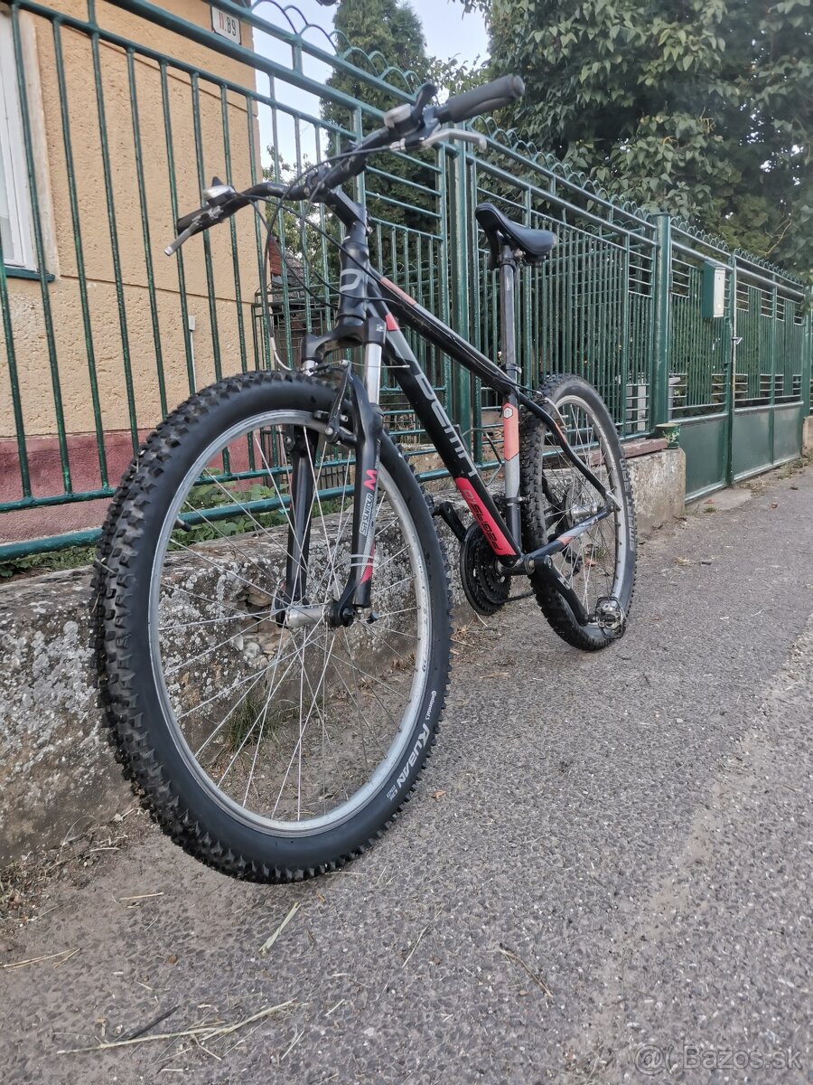 Predám kompletne vynovený bicykel