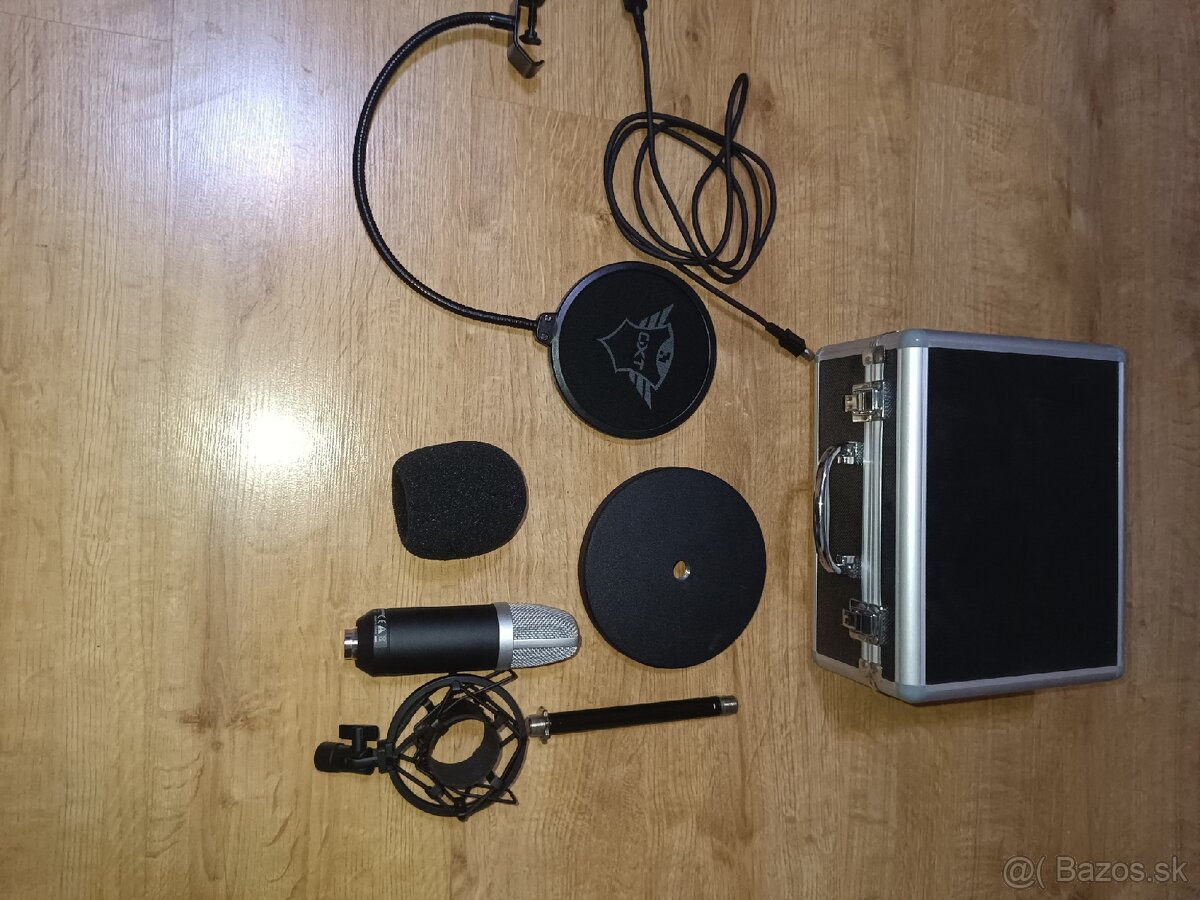 Predám Trust Emita USB Studio Microphone (GXT 252) 🎤