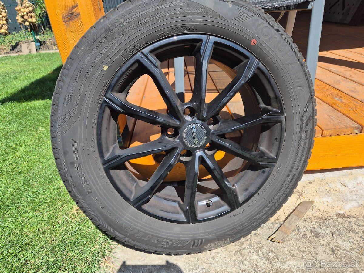 Zimný komplet 215/60r17 C-HR