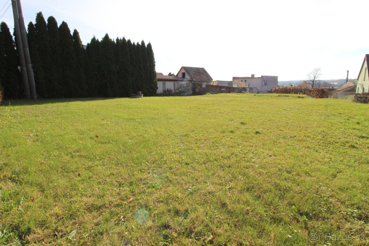 🌿 Stavebný pozemok s výhľadom na Baziliku – Šaštín-Stráže