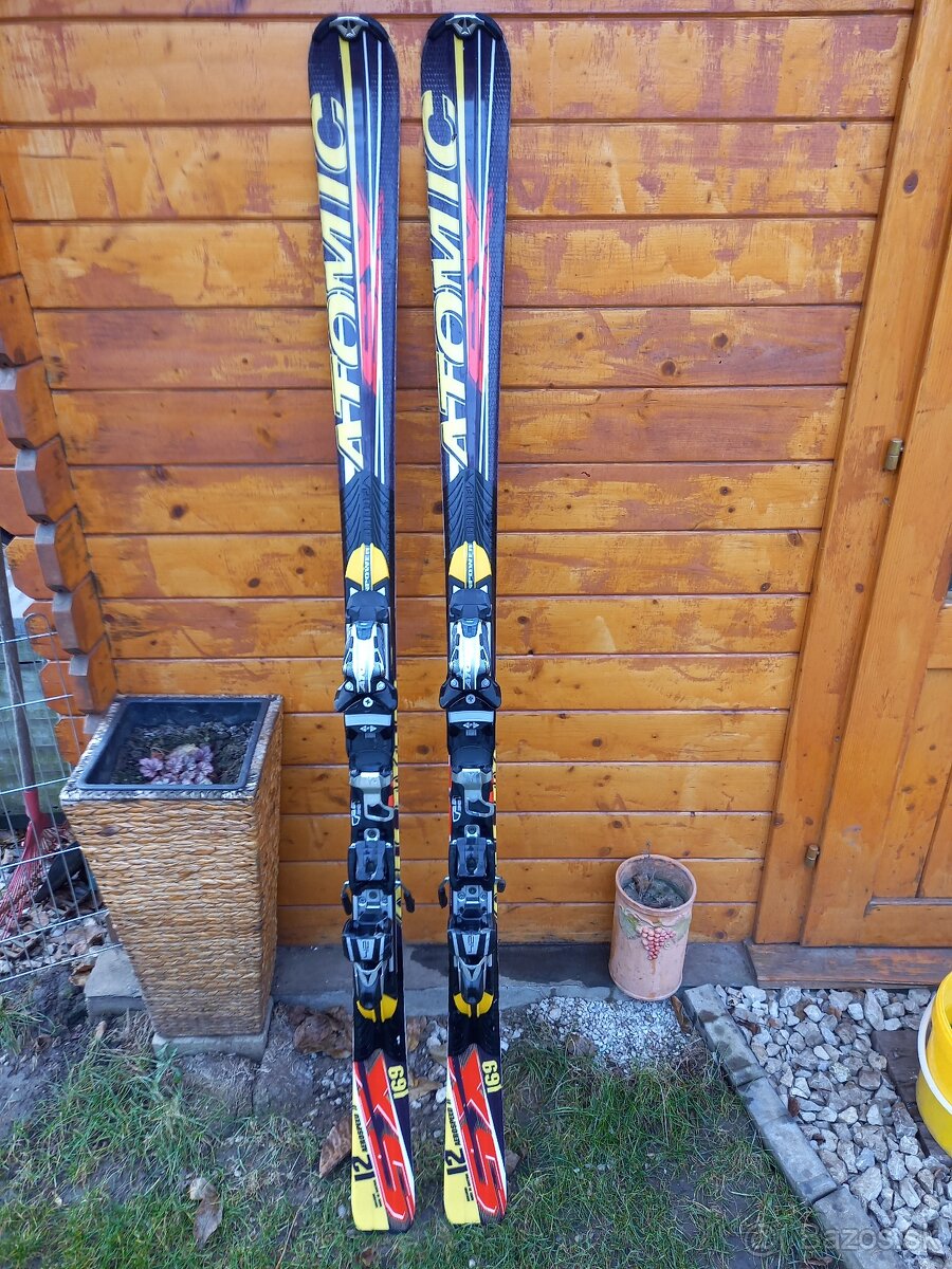 Predam carv lyze ATOMIC