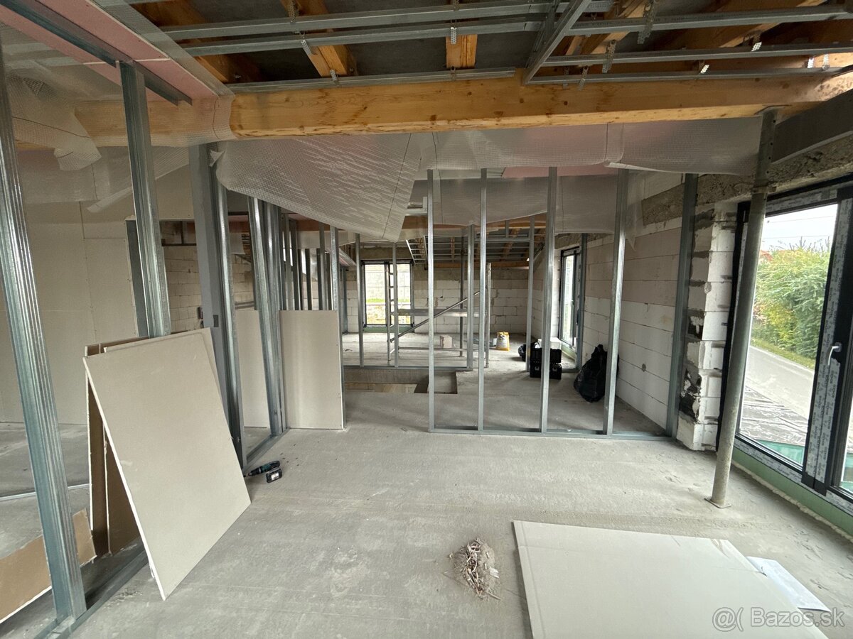 HĽADÁM PRACOVNÍKOV NA STAVBU – PRAHA