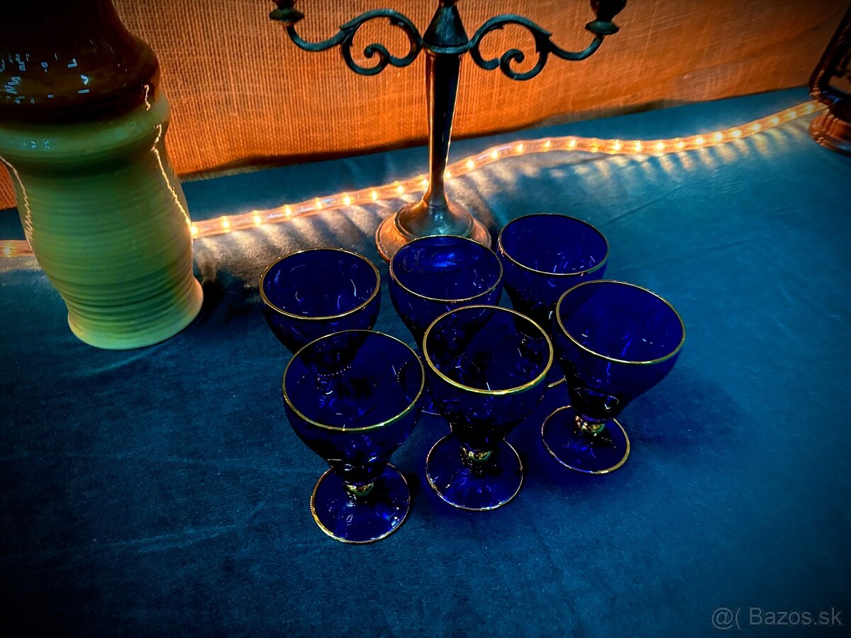 Sada modrých Poharov Bohemia