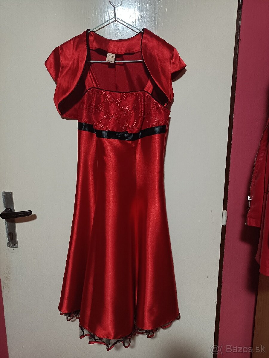 Spoločenské šaty červené veľ 36