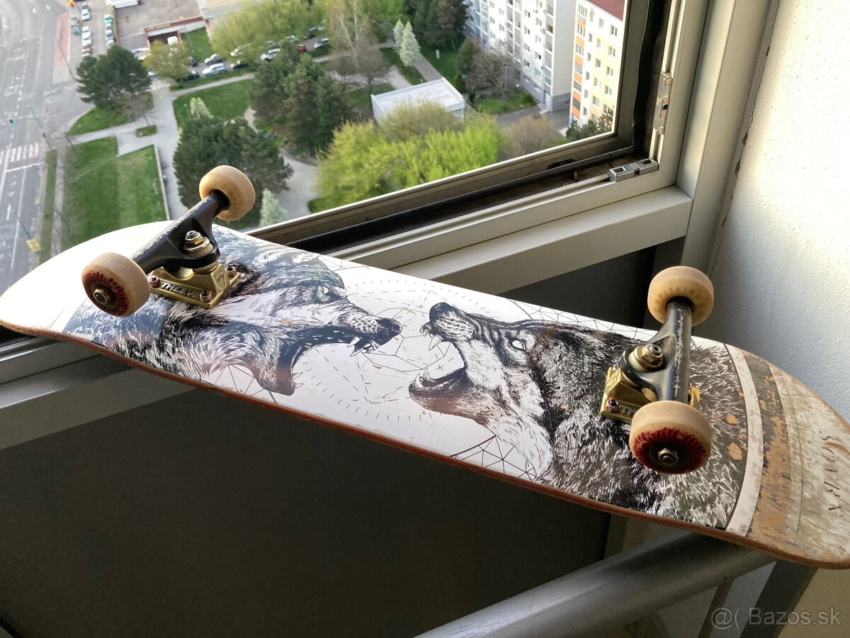 Skladaný Skateboard