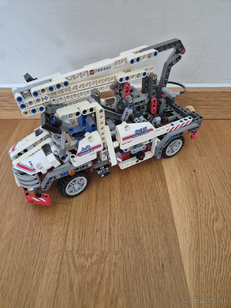 Lego technic Bucket Truck 8071