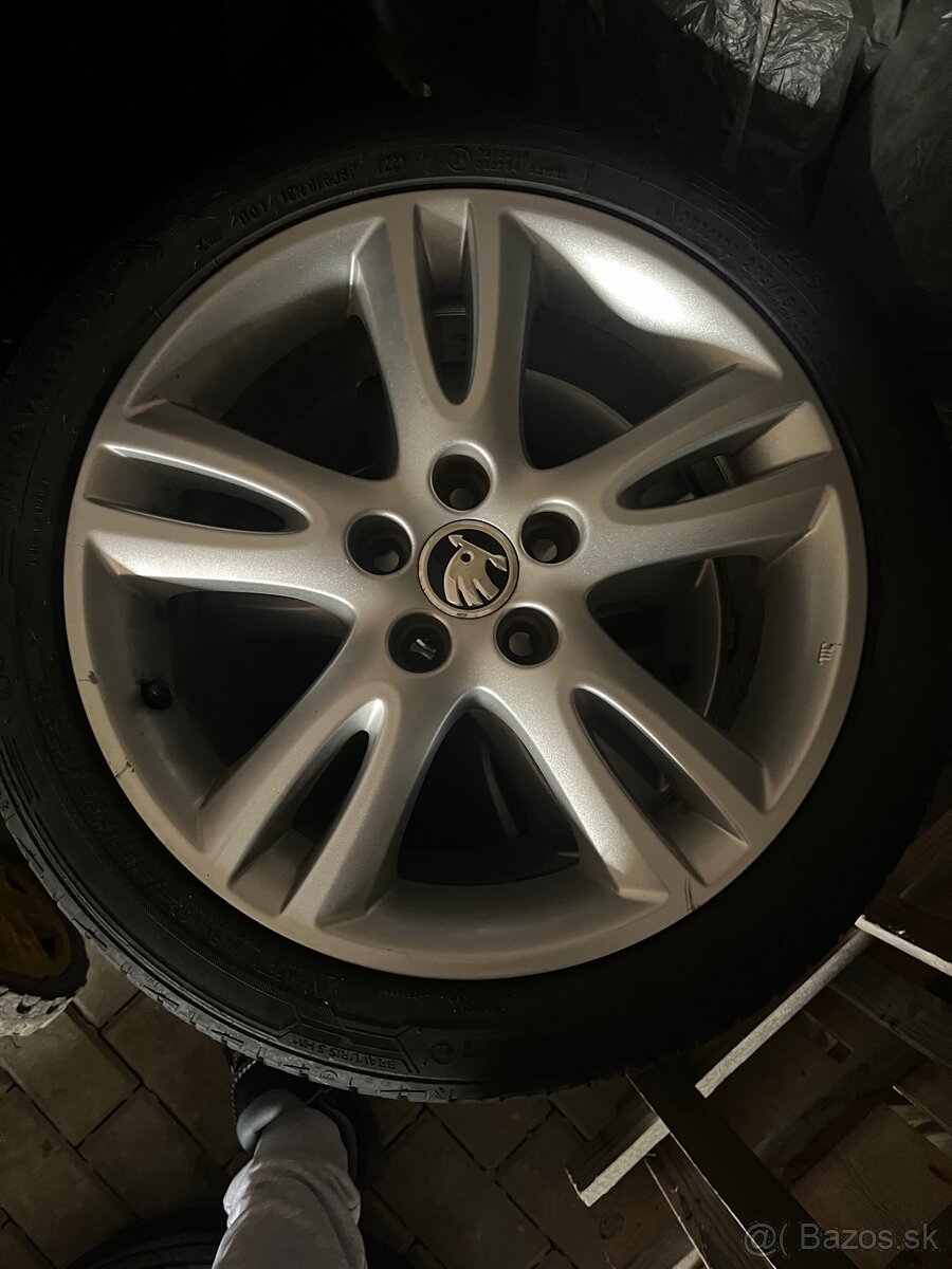 Elektróny 5X100 R16 obuté lenže Pneu Barum 205/45 R16