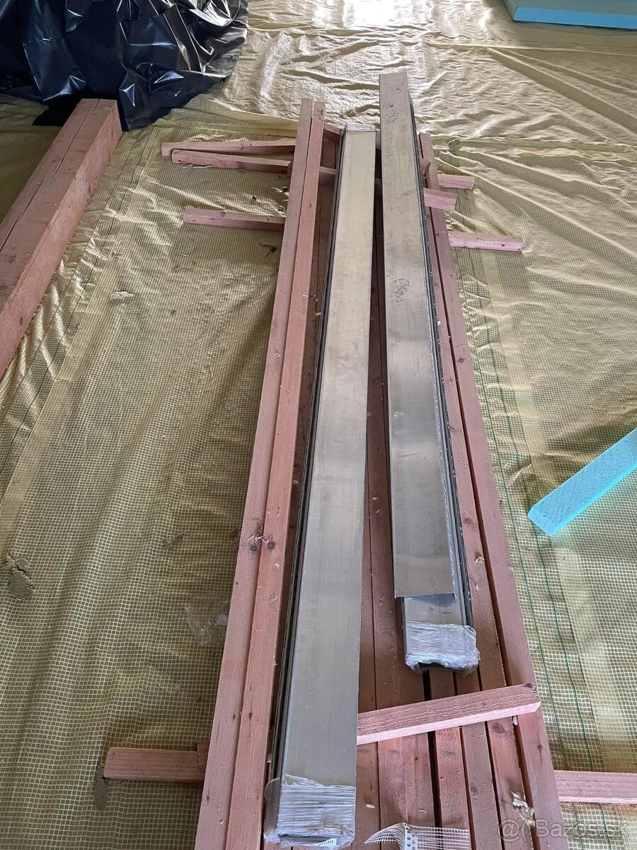 Zakladacia lišta / štartovacia lišta 123mm - 22ks