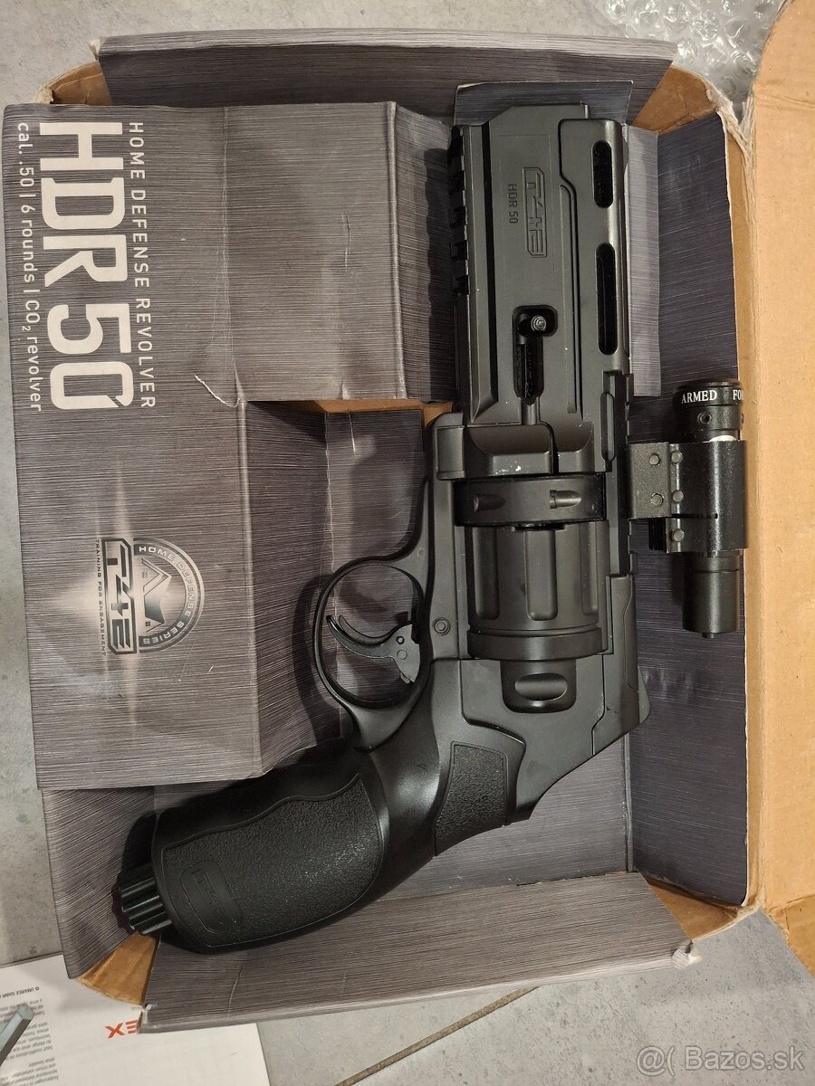 Umarex CO2 revolver