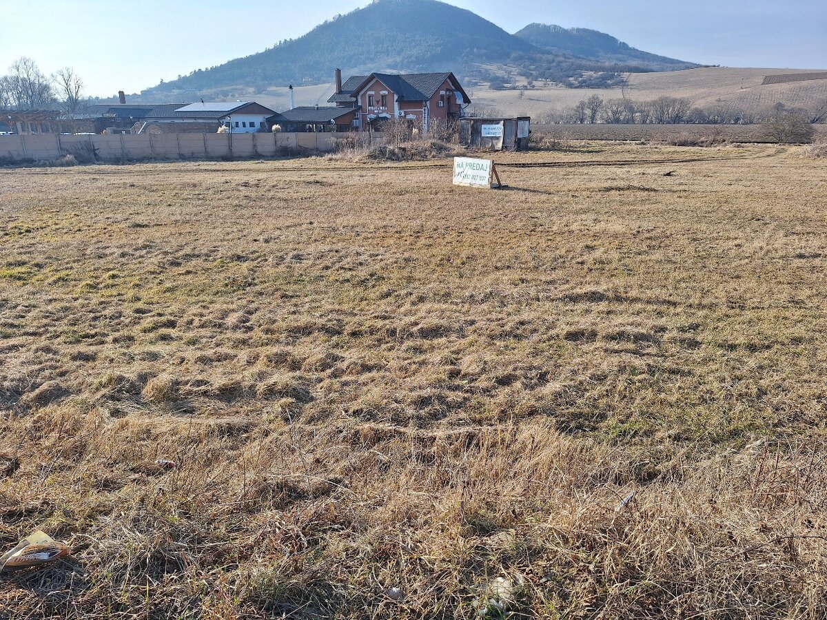 Pozemok- Kapušany