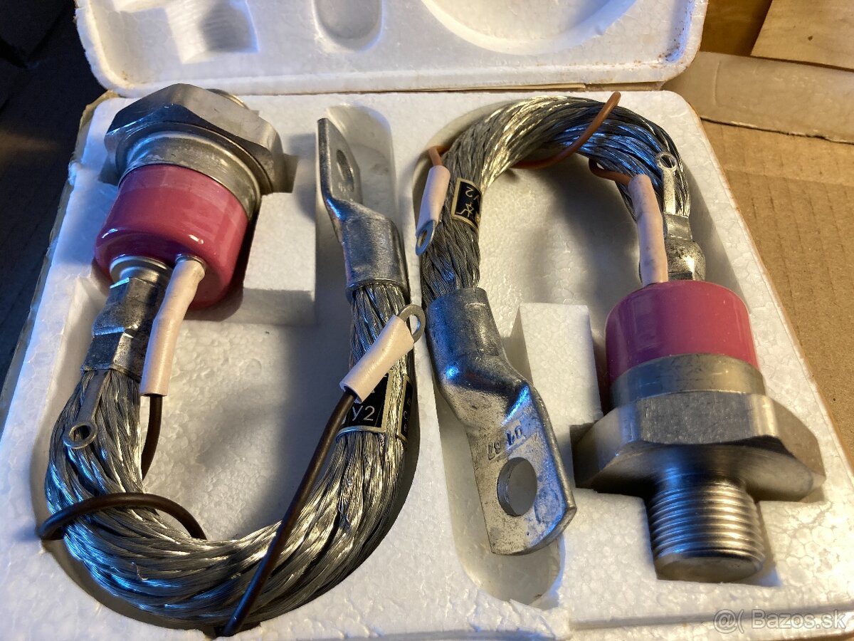 TYRISTOR T15