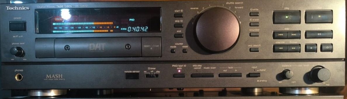 DAT rekordér Technics SV-DA10 po servisu