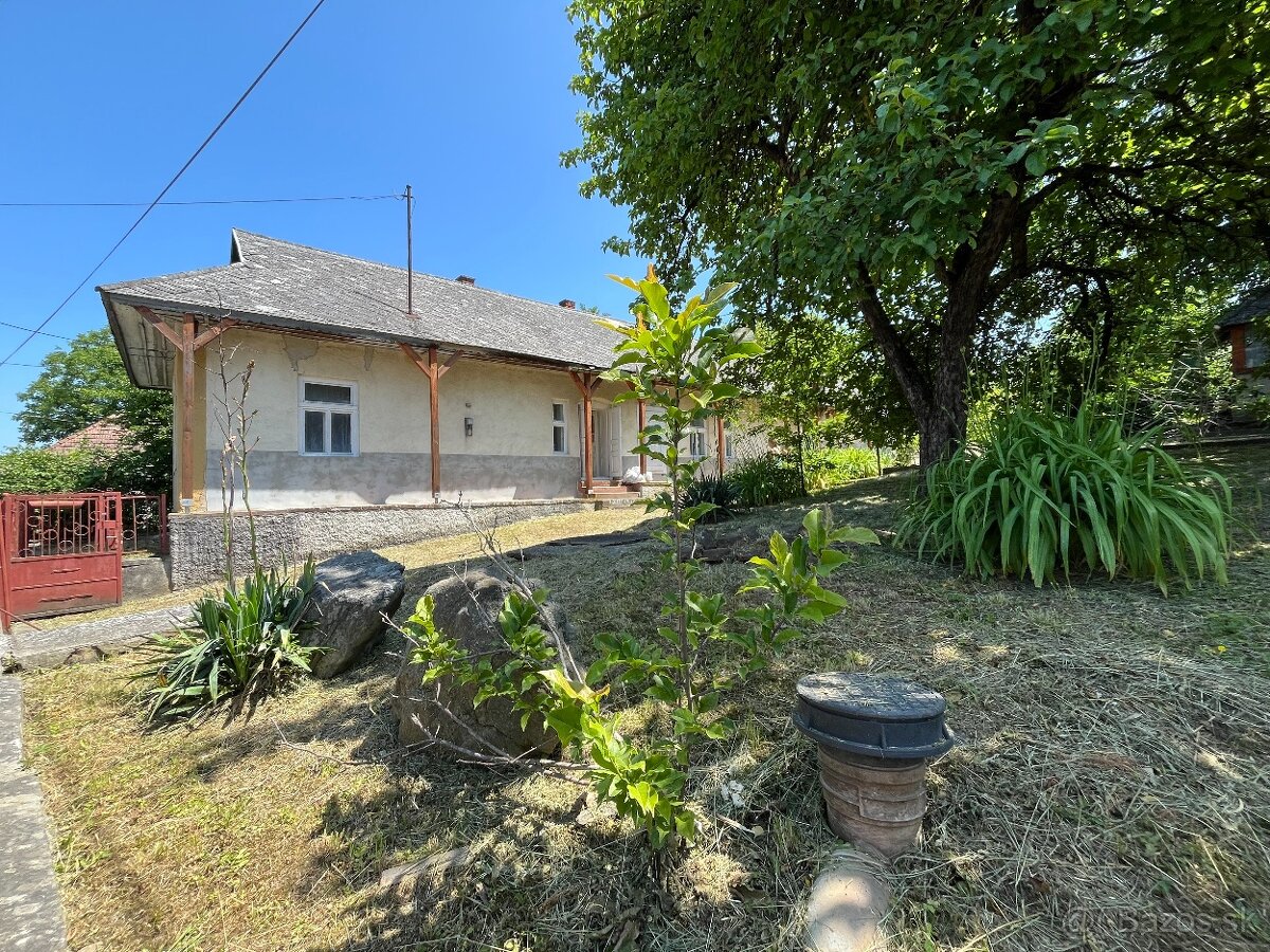 Tornaszentandrás 2 izbový rodinný dom s 30á pozemkom
