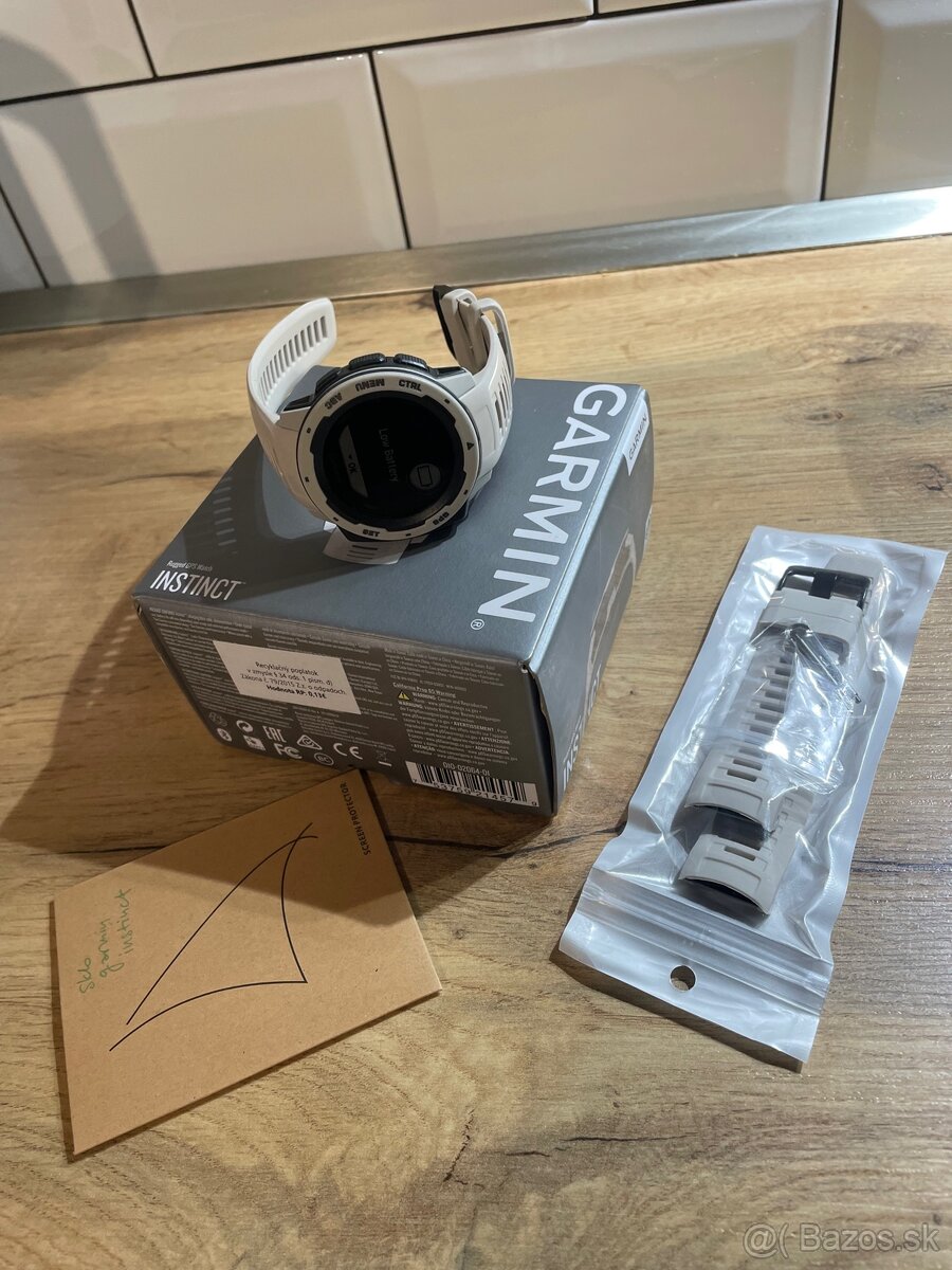 Garmin instinct tundra + remienok +sklo