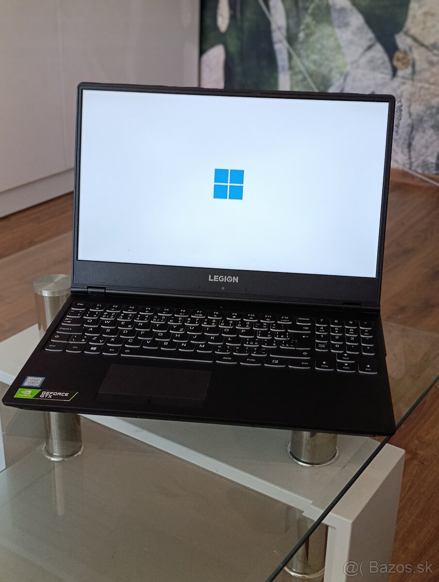 Herný notebook Lenovo Legion