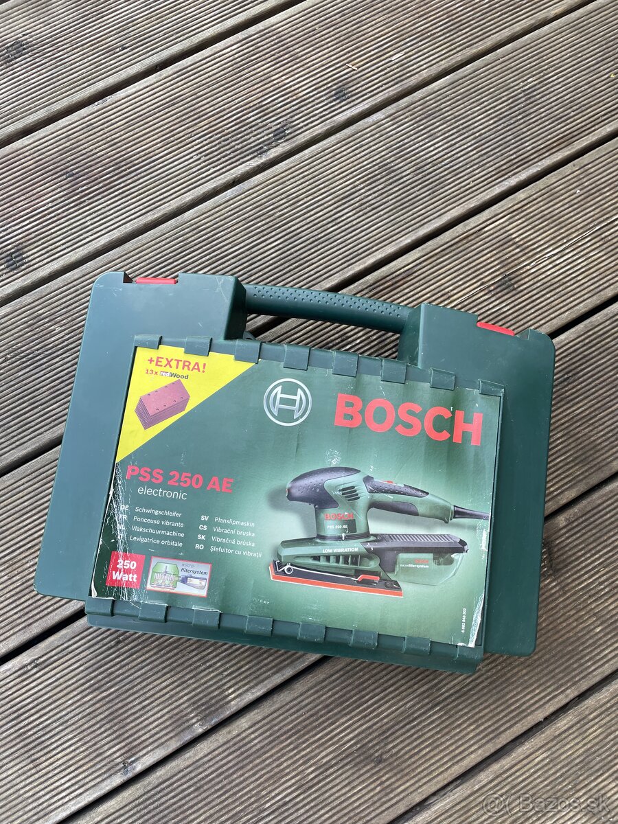 Bosch PSS 250 AE vibračná/excentrická brúska