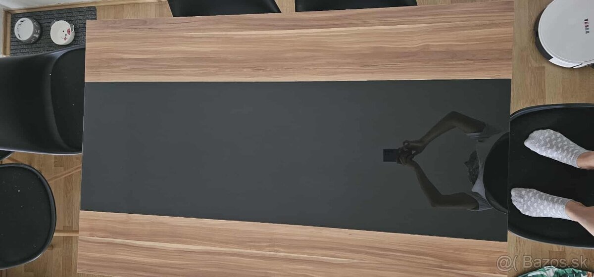 Jedálenský stôl 140 x 90