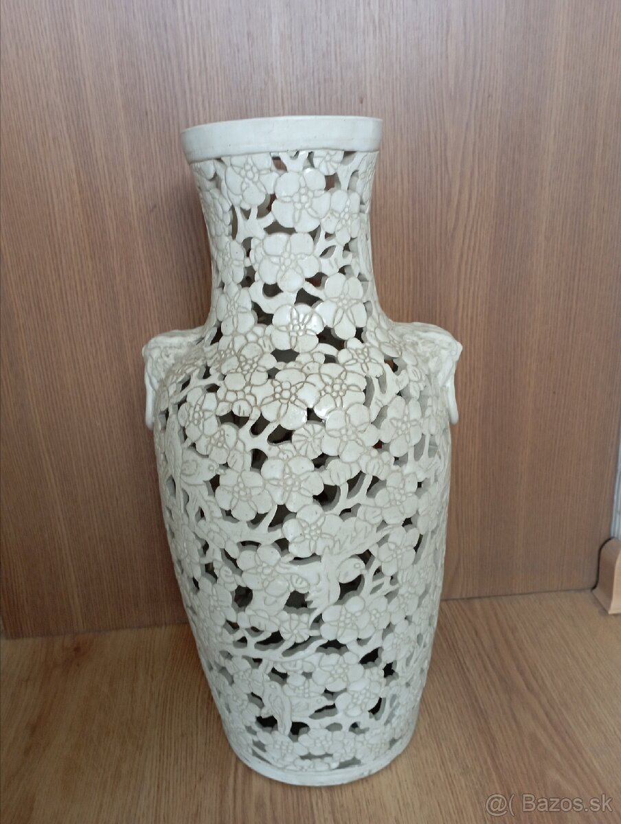 Keramická váza