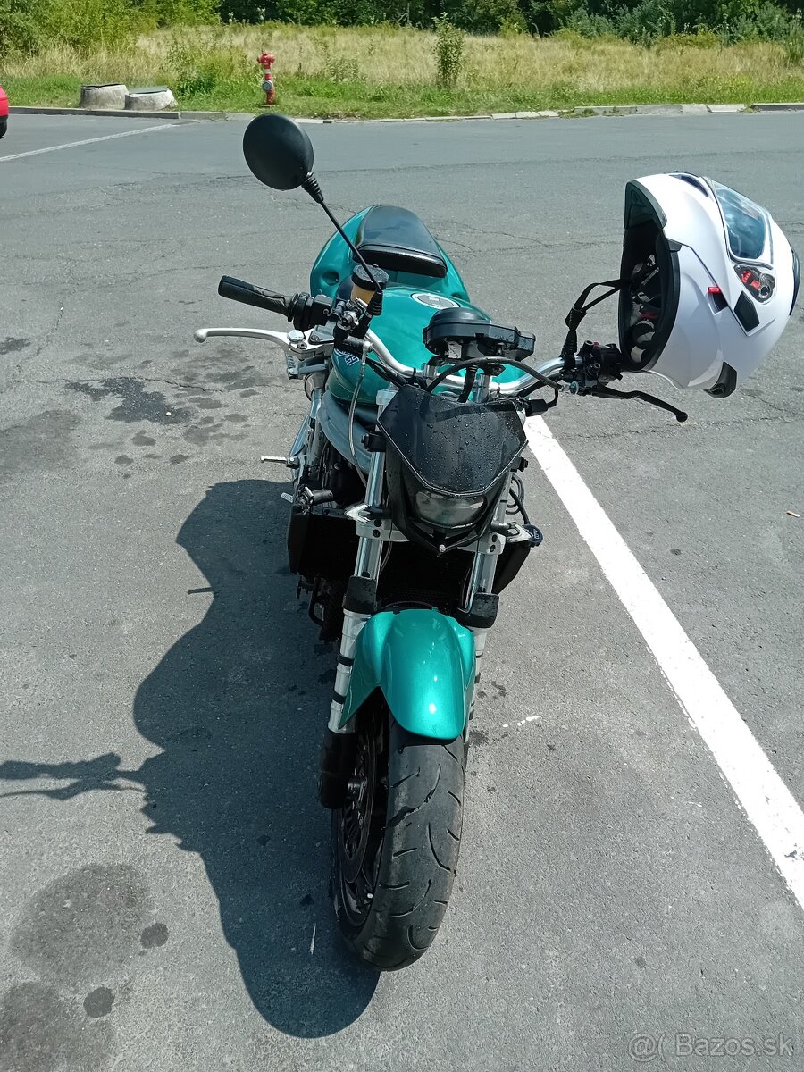 Triumph daytona 955i