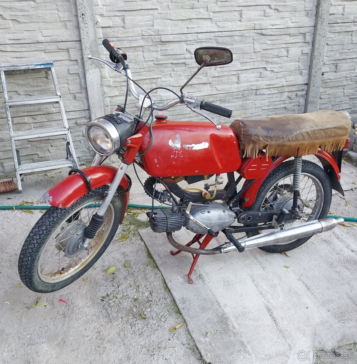 Predam jawa mustang 23  golden sport