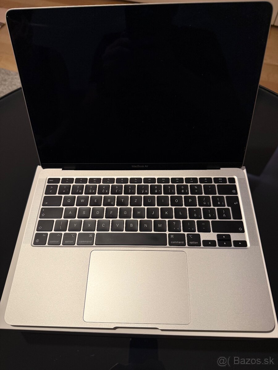 MacBook Air M1 2020_záruka_zakúpený október 2024