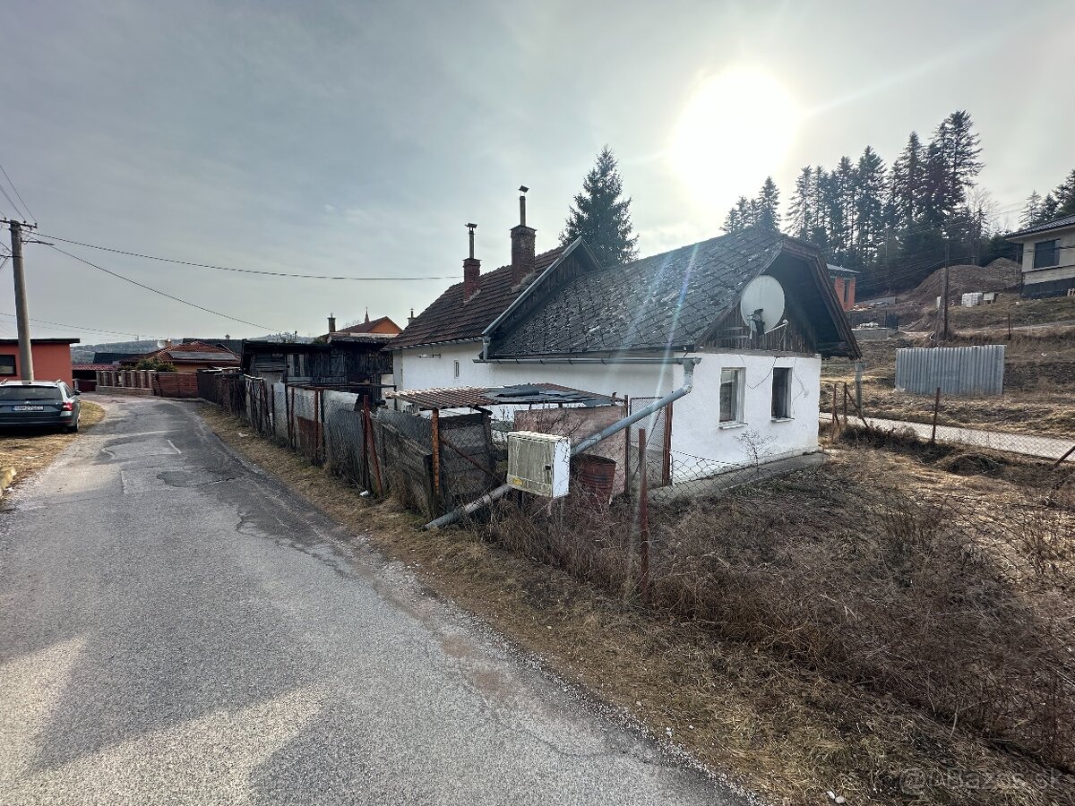 Malý dom s veľkým potenciálom – Novoveská Huta