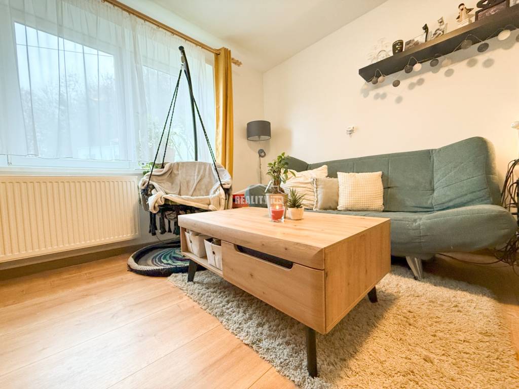 2-izbový rodinný dom Považský Chlmec
