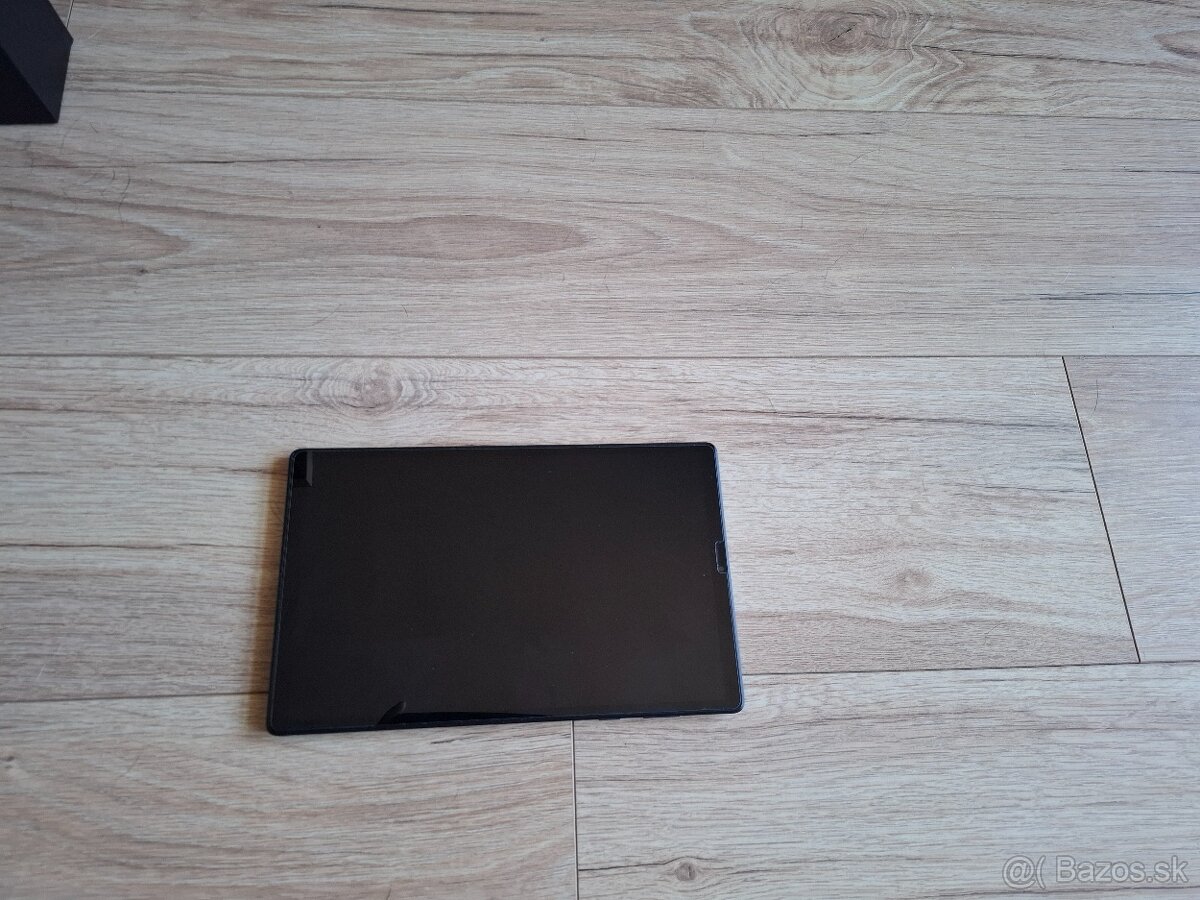 Predám tablet