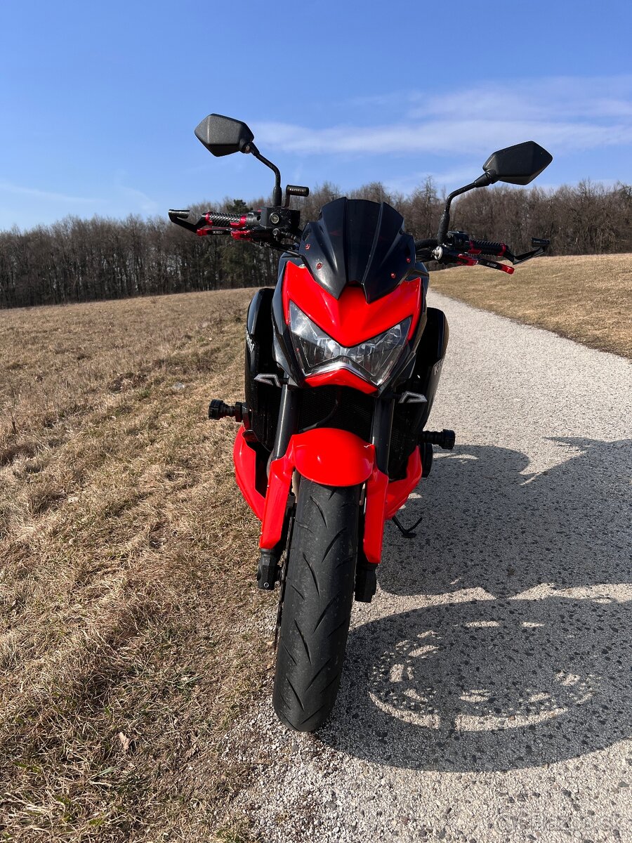 Kawasaki Z800