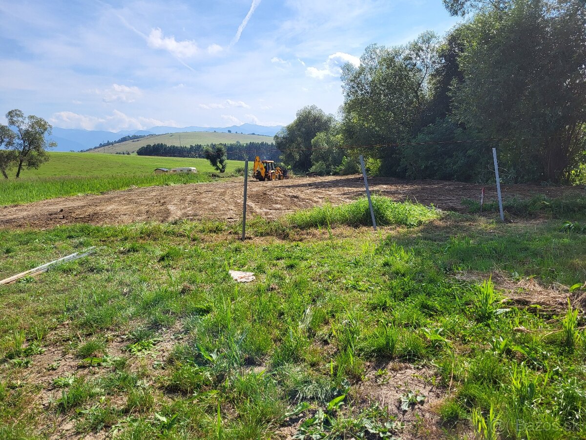 Pozemok pre budúcu výstavbu rodinného domu