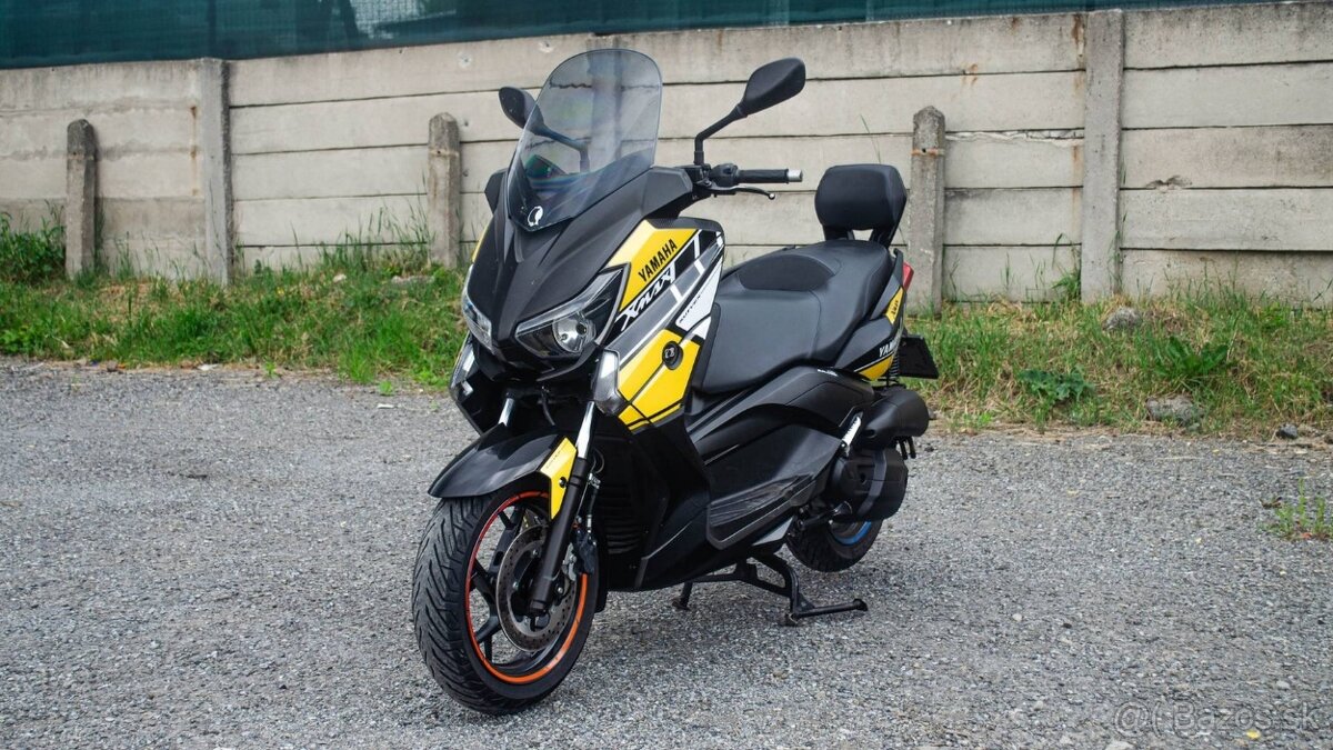 Yamaha X MAX 125 Akrapovic