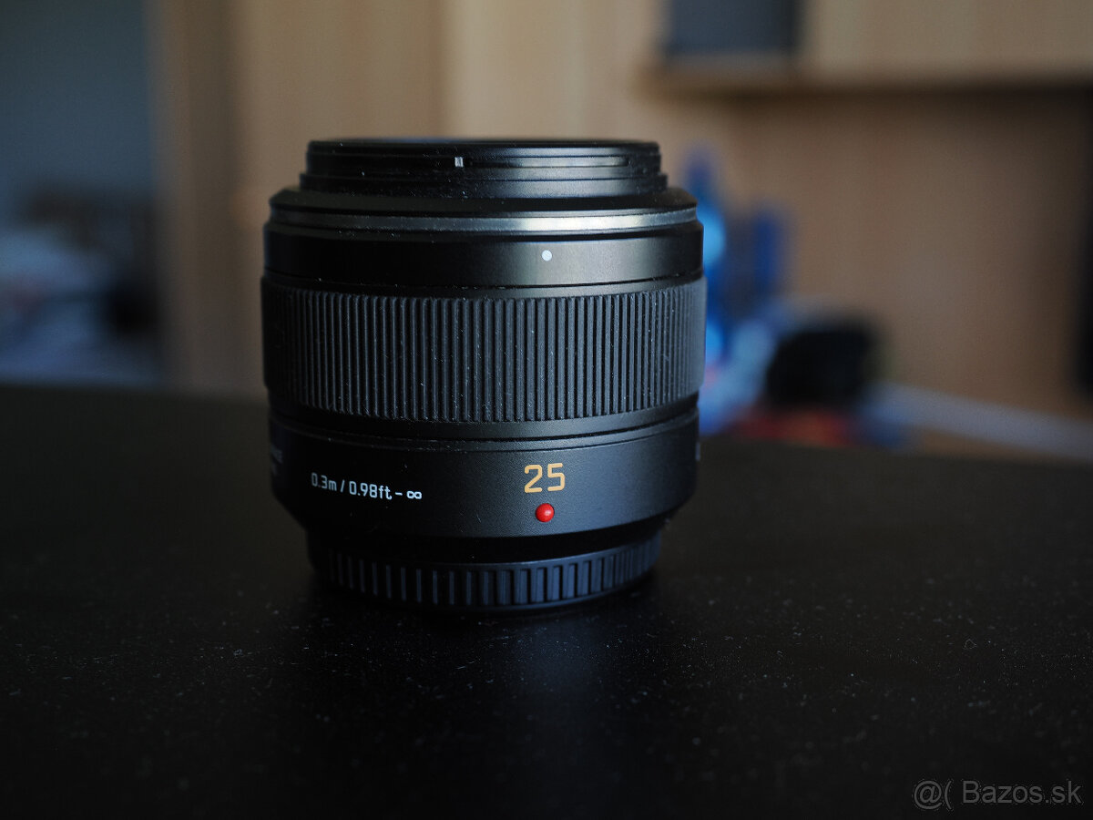 Panasonic Leica 25mm f/1.4 ASPH (Micro 4/3)