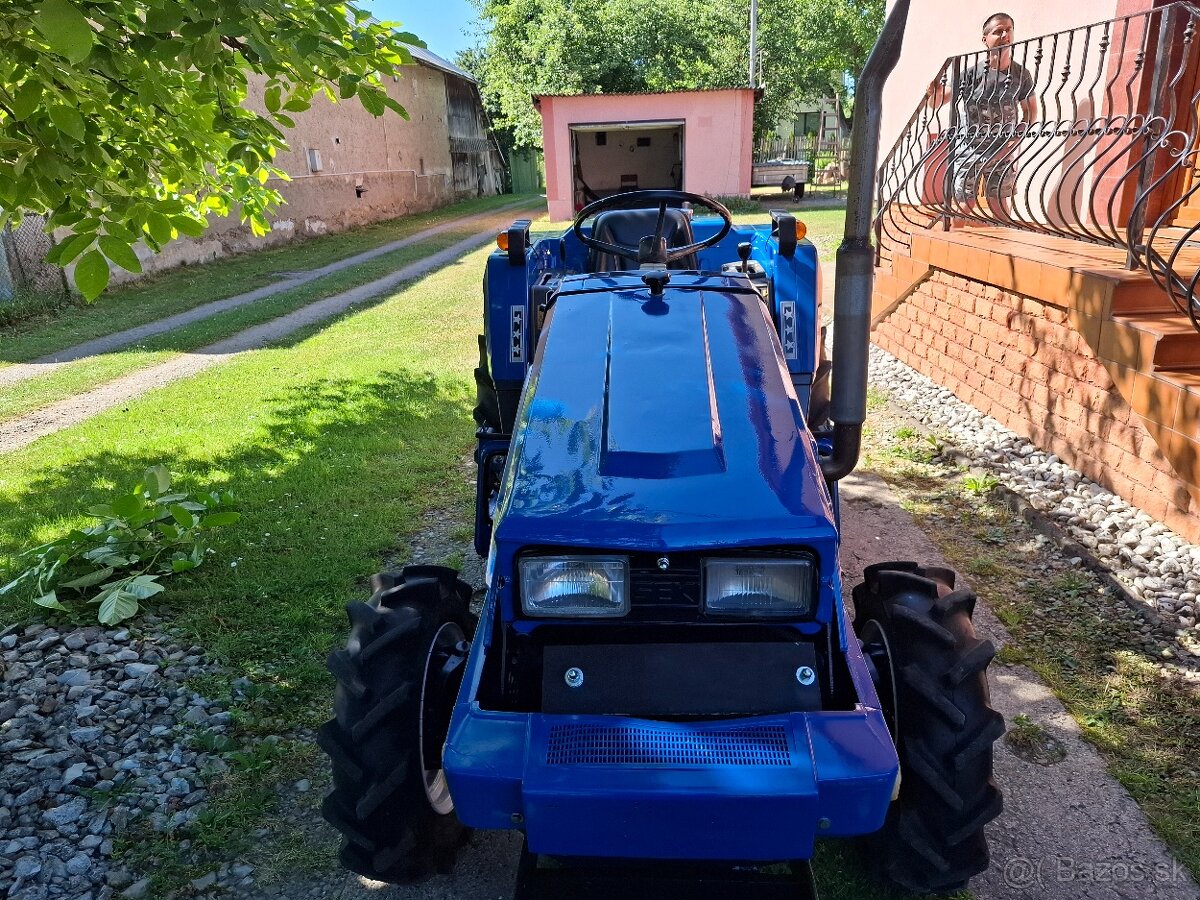 Iseki 220