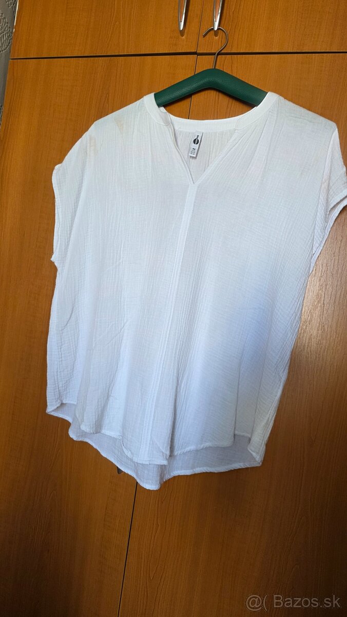 Bluza biela famska lahucka letna 46