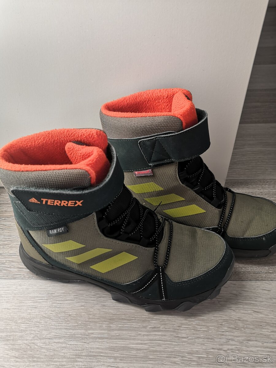 Zimné topánky Adidas Terrex 38