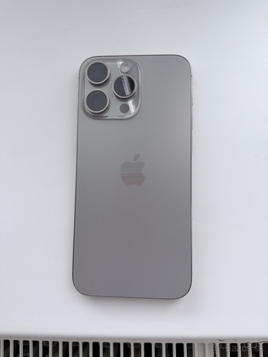Predám Iphone 15 pro max 256